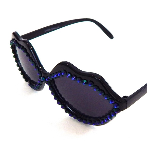 BARRACUDA BLACK HOT LIPS SUNGLASSES NEW